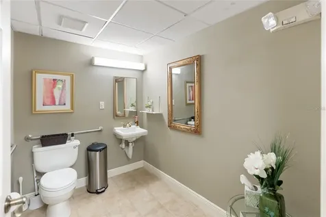 436 S Tamiami Trail Osprey FL 34229