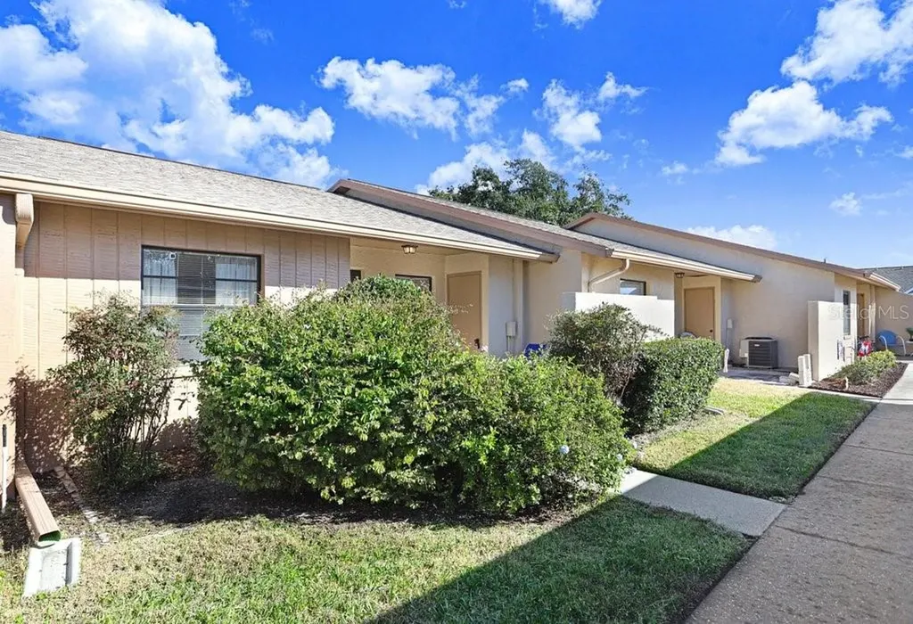 38429 Cottonwood Place Zephyrhills FL 33542