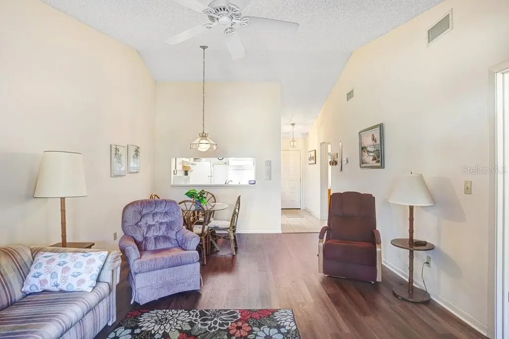38429 Cottonwood Place Zephyrhills FL 33542