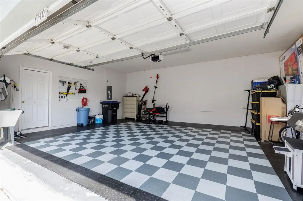 4740 N Crestline Drive Beverly Hills FL 34465