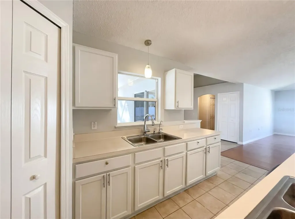 58 Llama Trail Palm Coast FL 32164