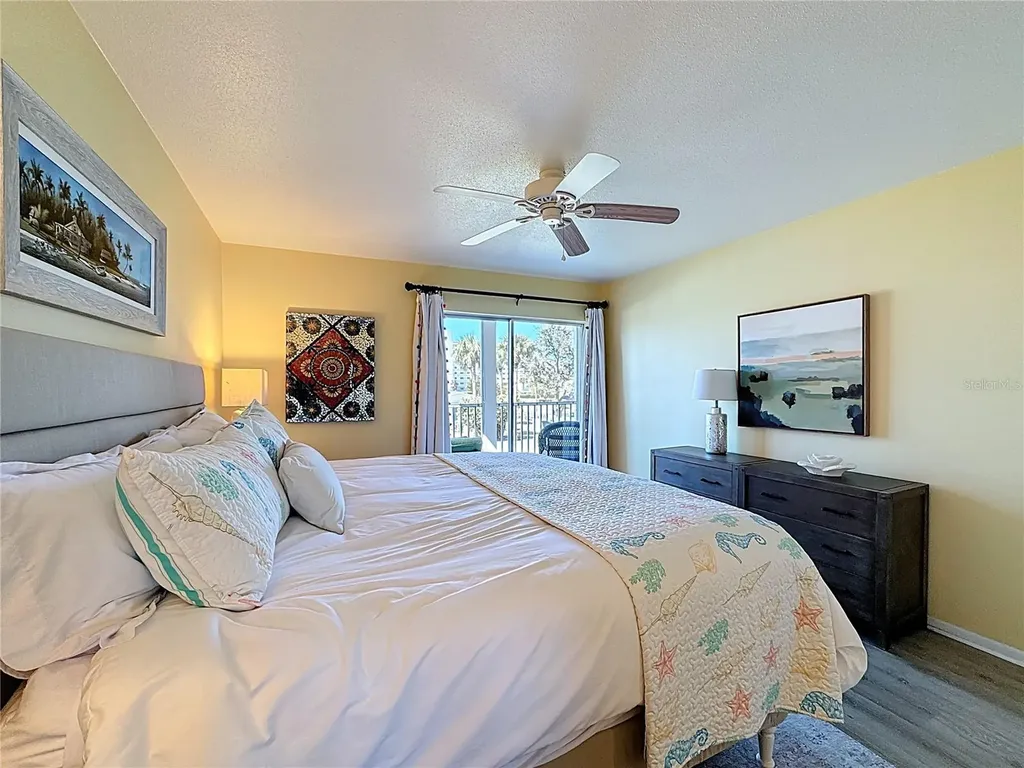 100 The Esplanade N Venice FL 34285