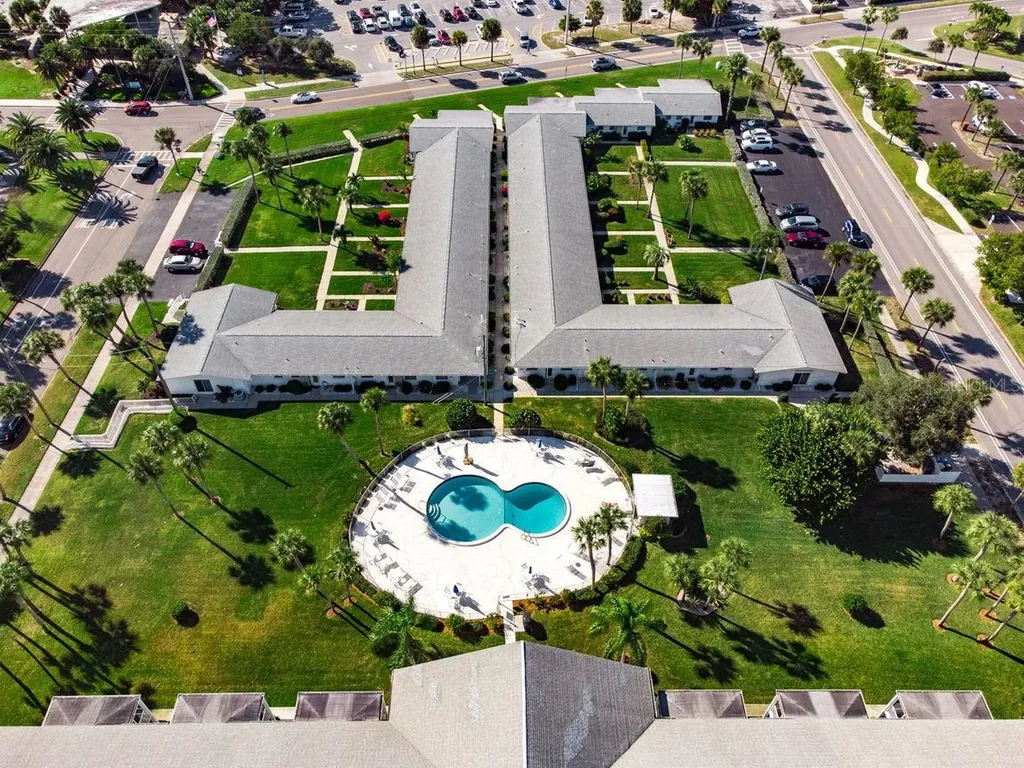 100 The Esplanade N Venice FL 34285
