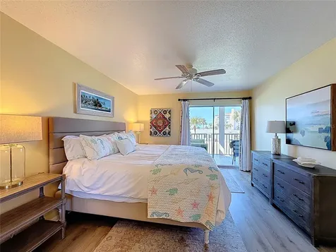 100 The Esplanade N Venice FL 34285