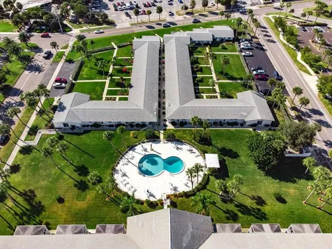 100 The Esplanade N Venice FL 34285