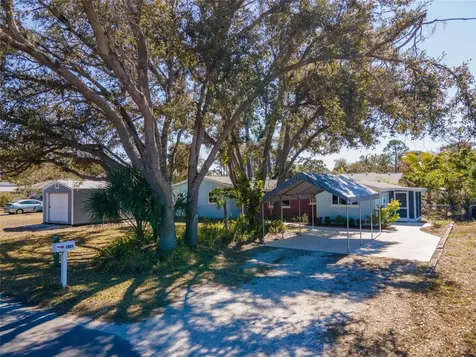 1661 5th Street Englewood FL 34223