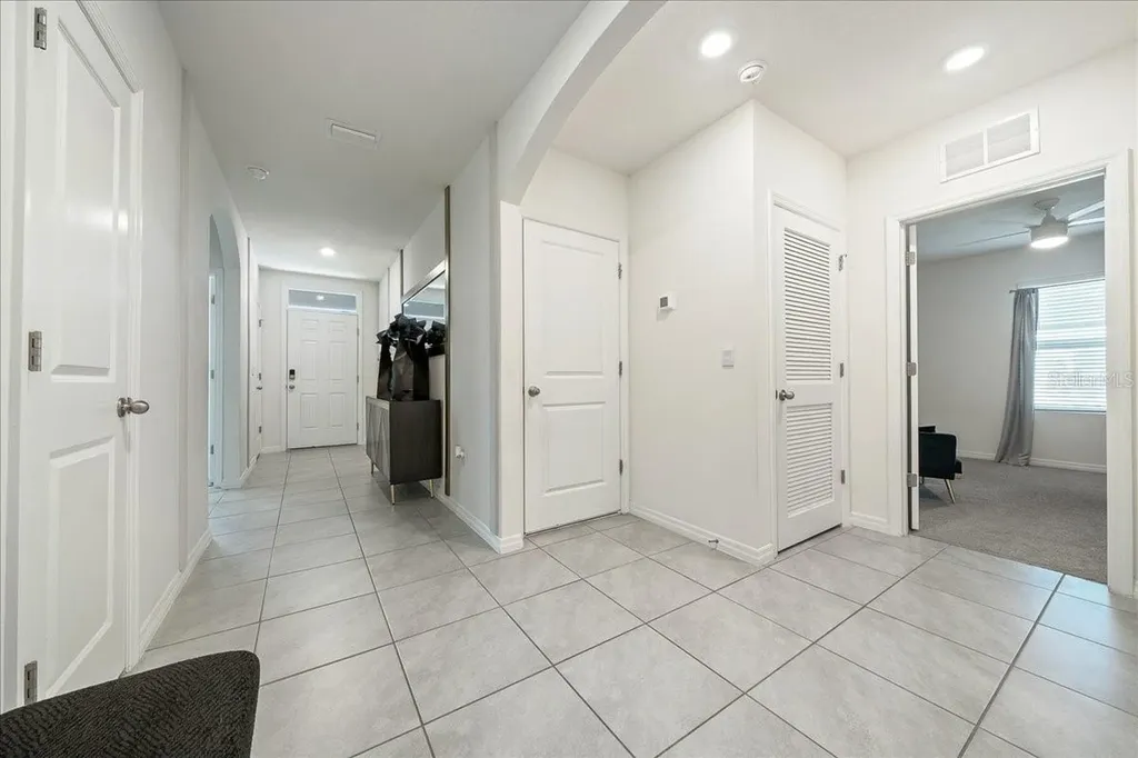160 Hickory Course Loop Ocala FL 34472