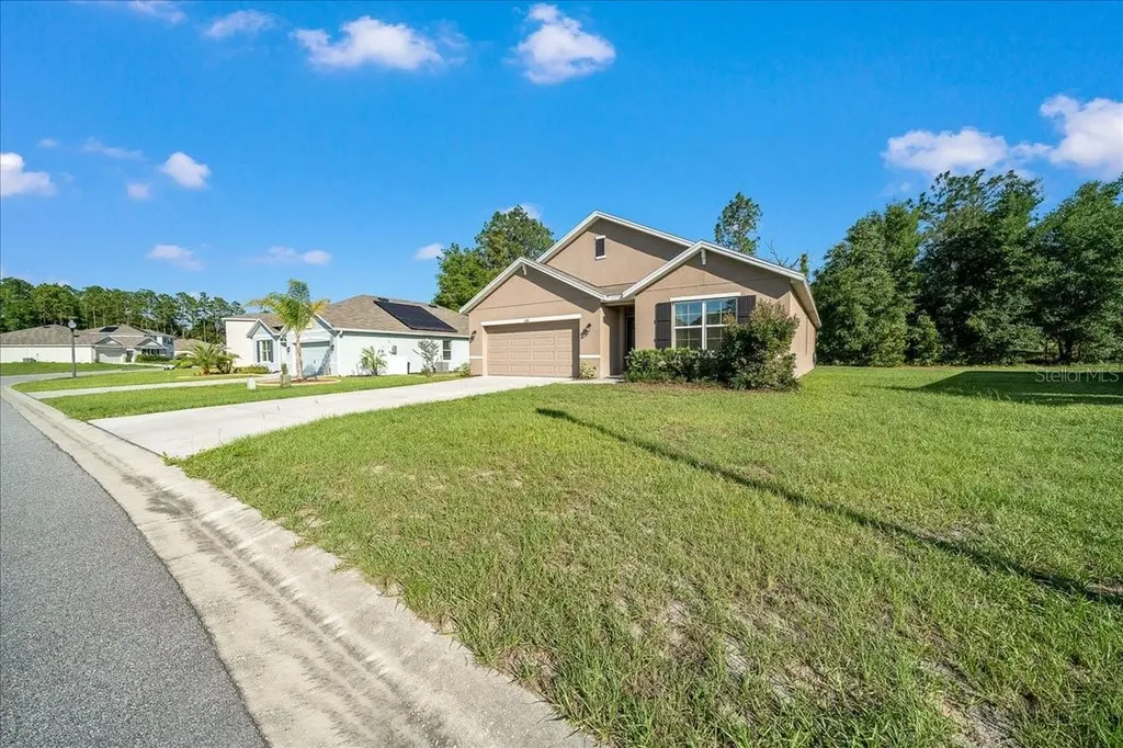 160 Hickory Course Loop Ocala FL 34472