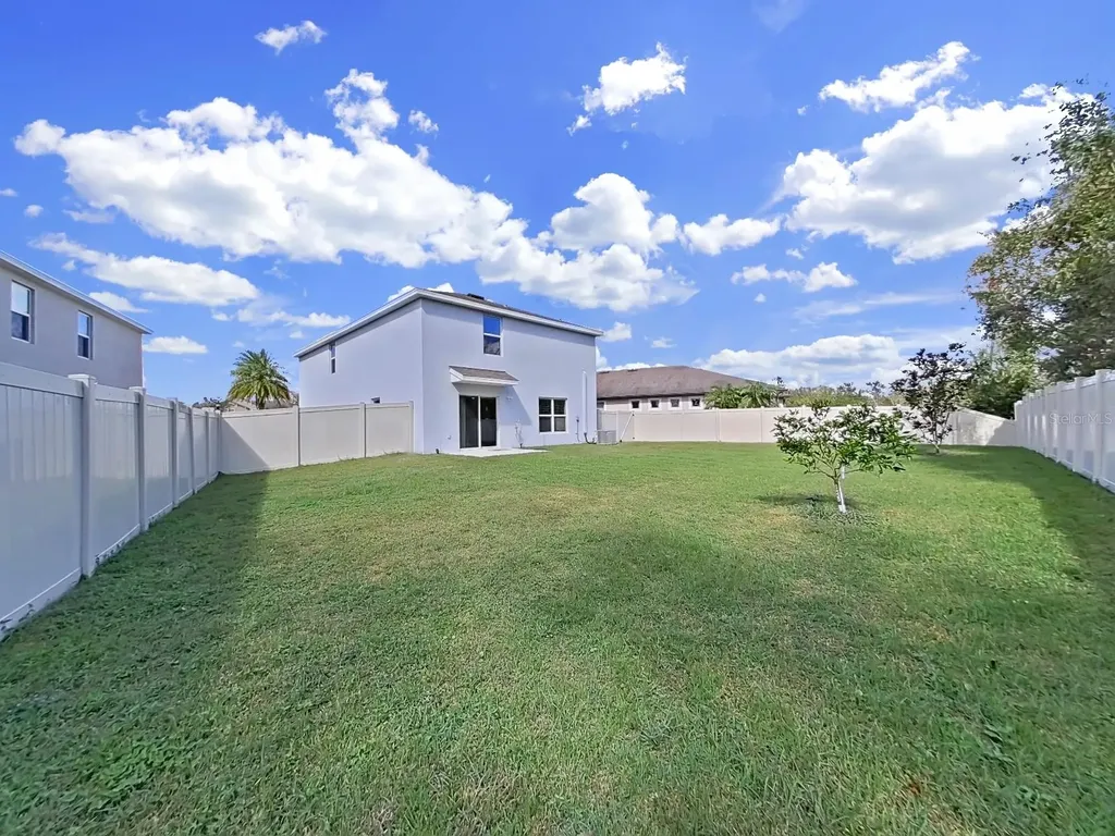 5018 Bella Armonia Circle Wimauma FL 33598