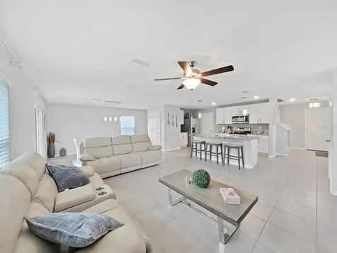 5018 Bella Armonia Circle Wimauma FL 33598