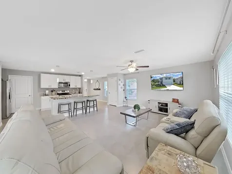 5018 Bella Armonia Circle Wimauma FL 33598