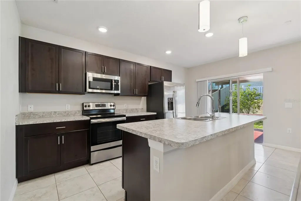 920 NW 253 Drive Newberry FL 32669