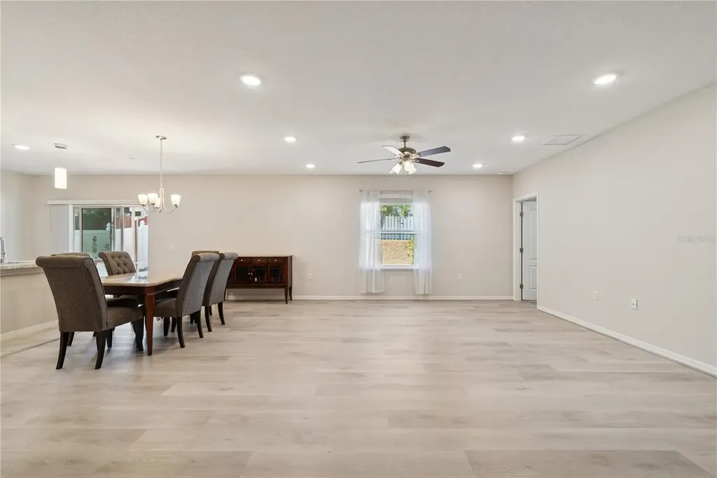 920 NW 253 Drive Newberry FL 32669