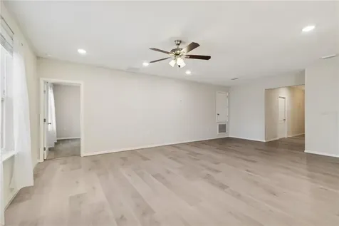 920 NW 253 Drive Newberry FL 32669
