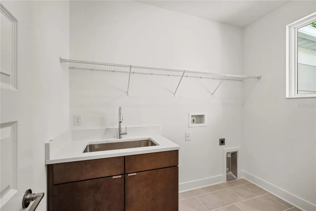 804 W Peninsular Street Tampa FL 33603
