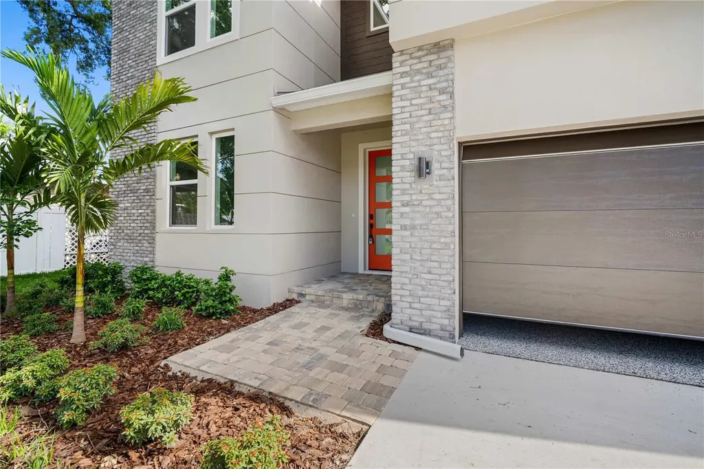 804 W Peninsular Street Tampa FL 33603