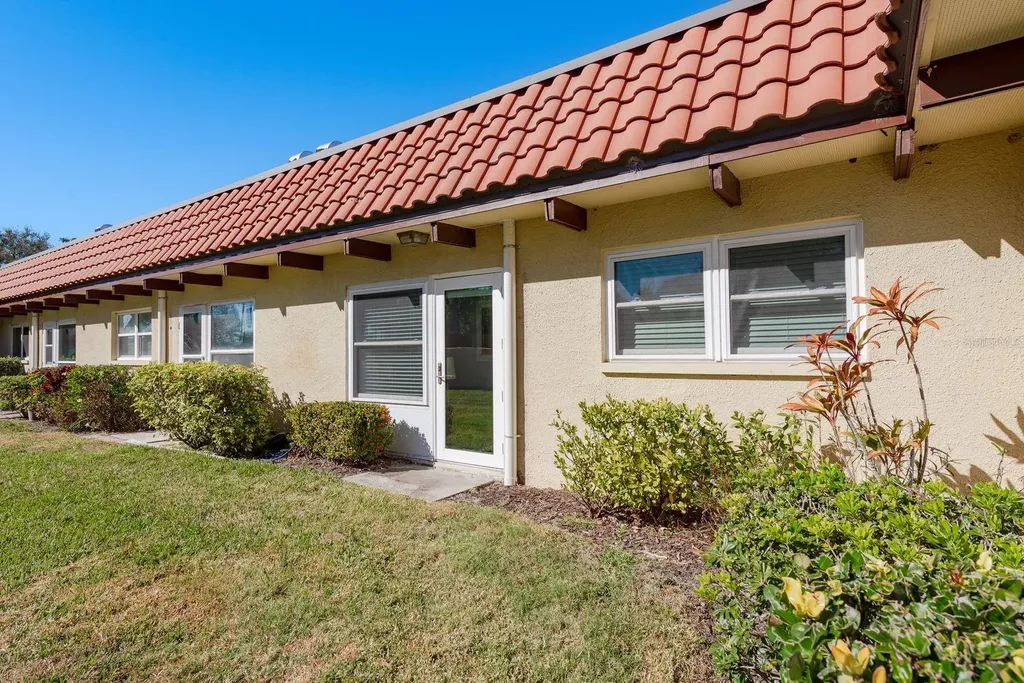 1701 Pinehurst Road Dunedin FL 34698