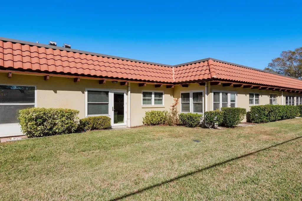 1701 Pinehurst Road Dunedin FL 34698