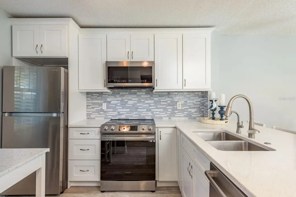 1701 Pinehurst Road Dunedin FL 34698