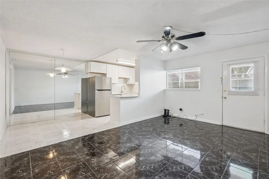 320 Lakeview Street Orlando FL 32804