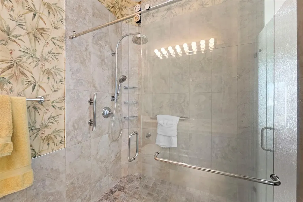 7782 Uliva Way Sarasota FL 34238