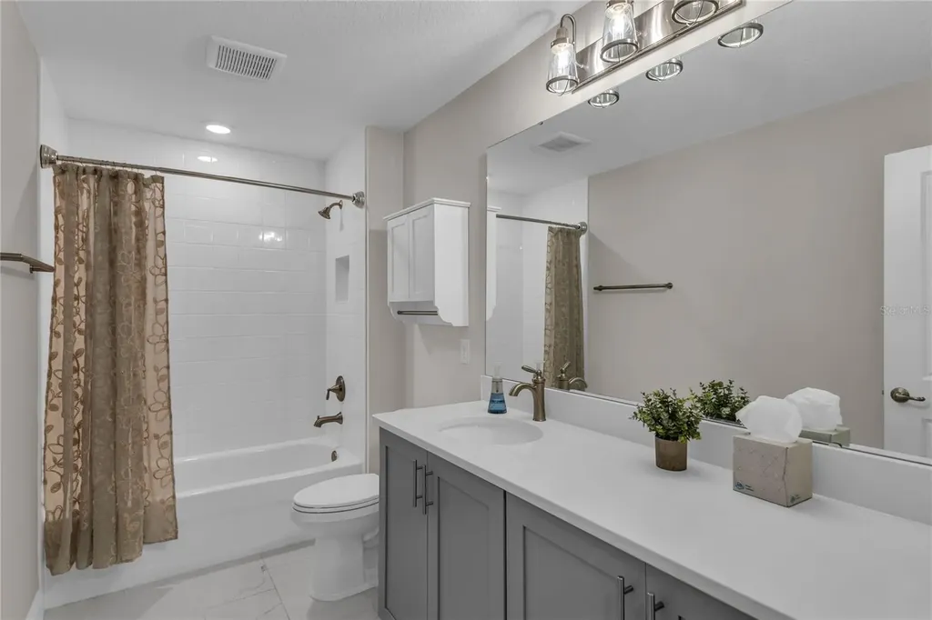2081 Derwent Drive Davenport FL 33896