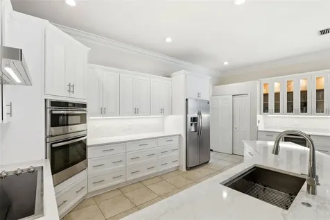 8713 Summerville Place Orlando FL 32819