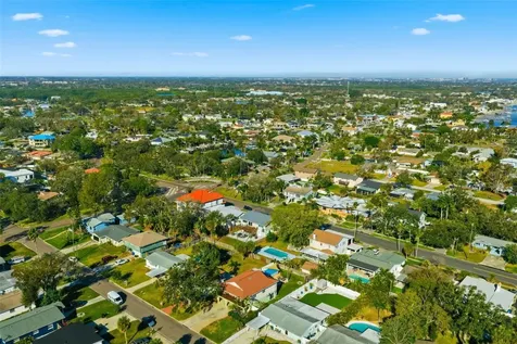 1826 Nebraska Avenue NE St Petersburg FL 33703