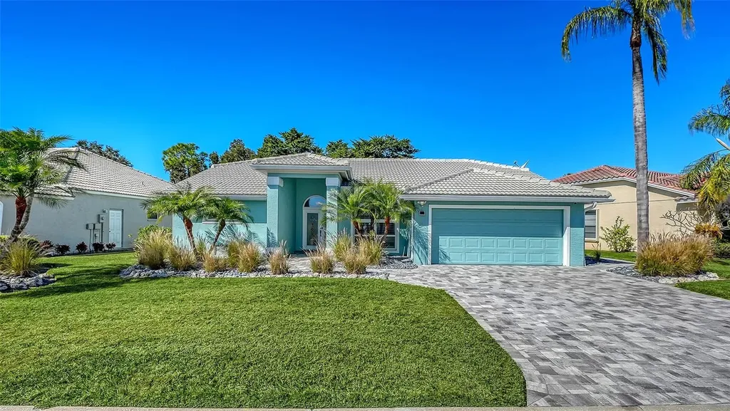 8972 Huntington Pointe Drive Sarasota FL 34238