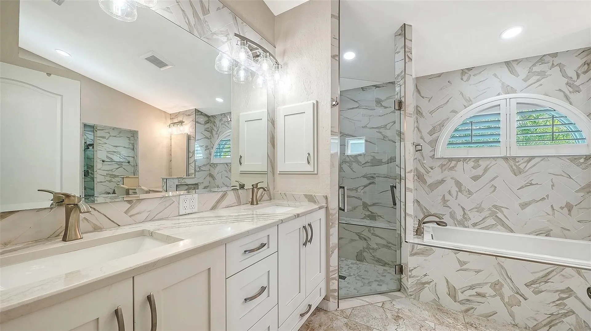 8972 Huntington Pointe Drive Sarasota FL 34238