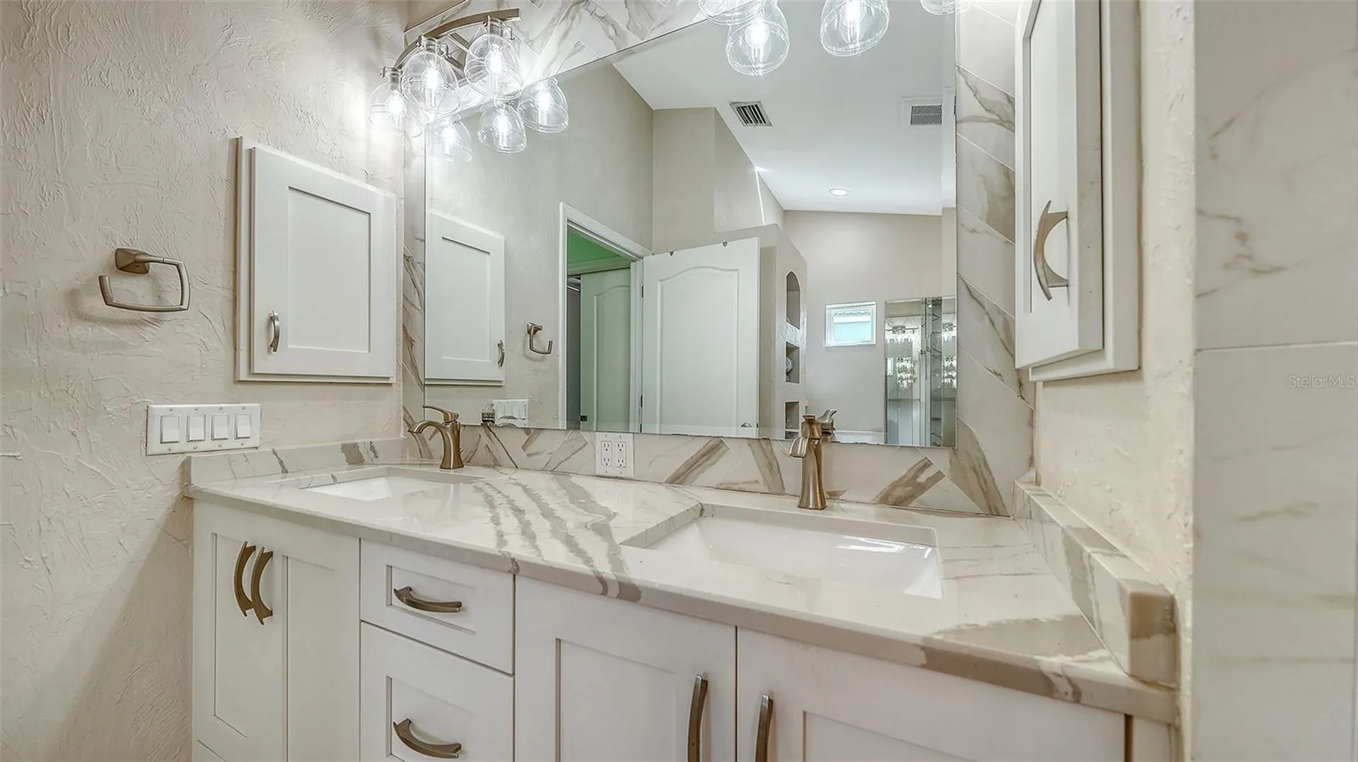 8972 Huntington Pointe Drive Sarasota FL 34238