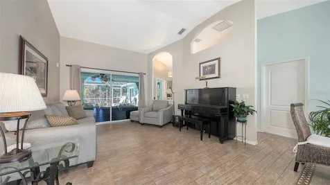 8972 Huntington Pointe Drive Sarasota FL 34238