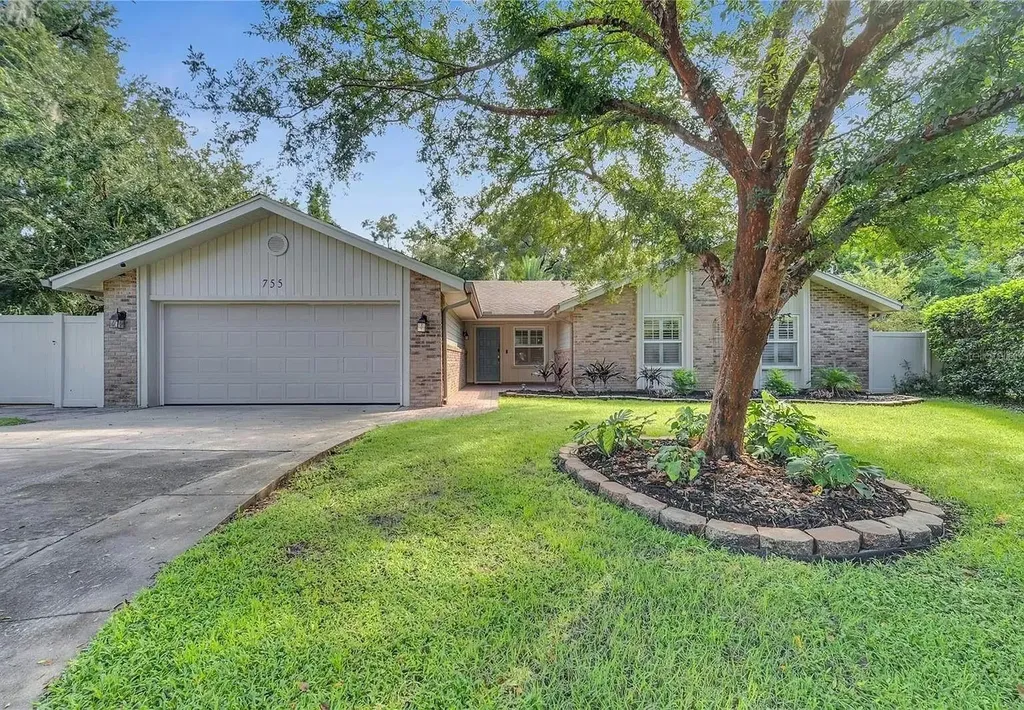 755 Oak Terrace Orange City FL 32763