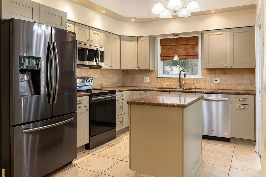 755 Oak Terrace Orange City FL 32763