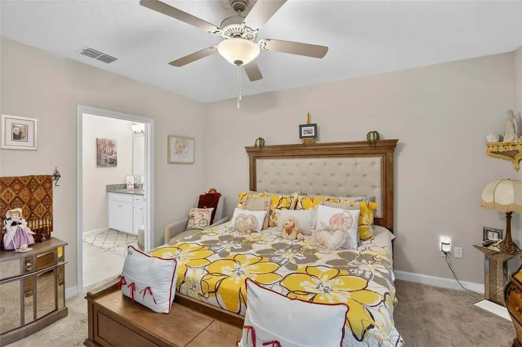 16909 April Plush Drive Wimauma FL 33598
