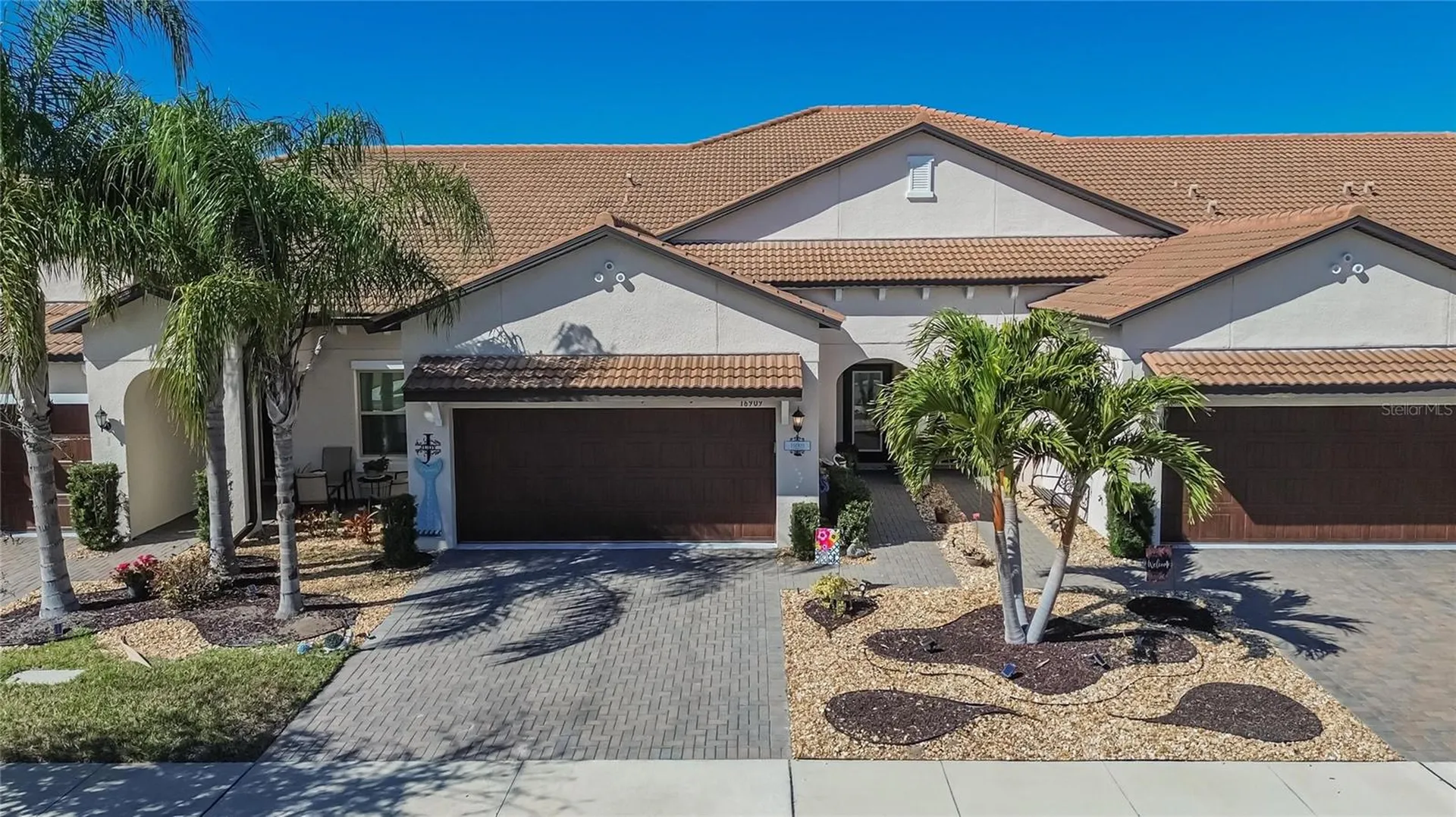 16909 April Plush Drive Wimauma FL 33598