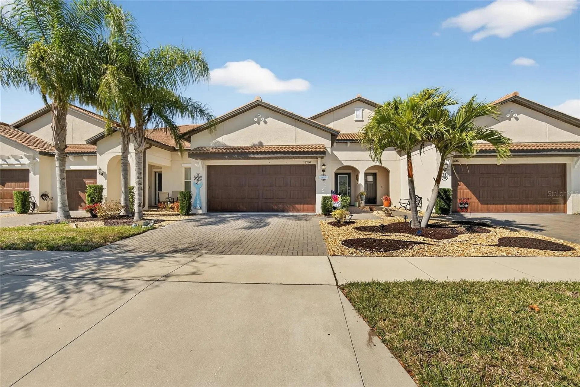 16909 April Plush Drive Wimauma FL 33598