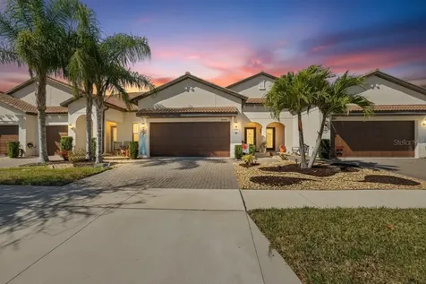 16909 April Plush Drive Wimauma FL 33598