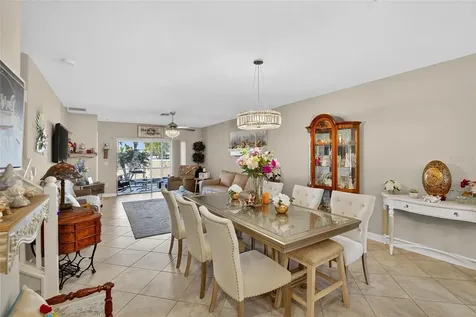 16909 April Plush Drive Wimauma FL 33598