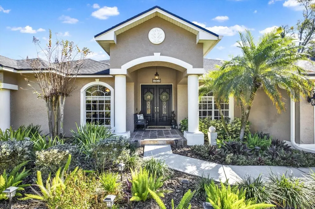 17217 Tiffany Shore Drive Lutz FL 33549