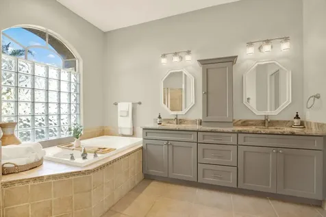 17217 Tiffany Shore Drive Lutz FL 33549