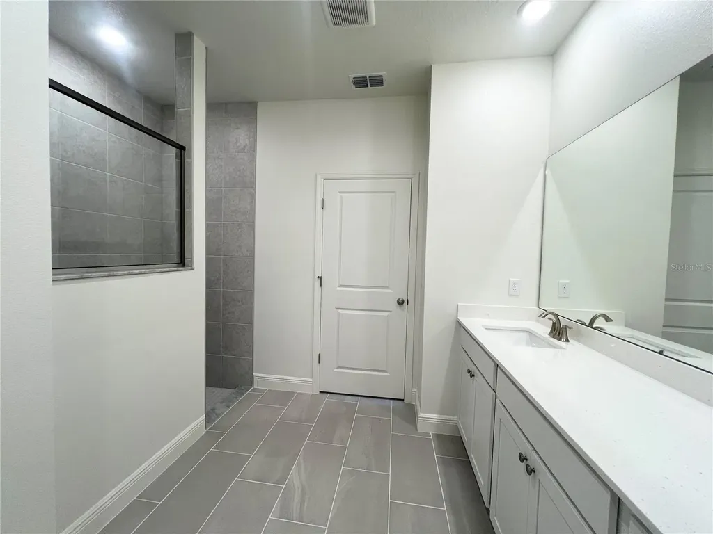 28 Fernmill Lane Palm Coast FL 32137