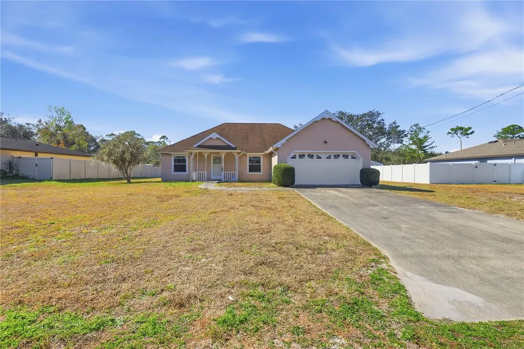 1360 6th Avenue Deland FL 32724