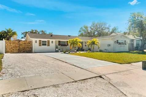 8412 Lopez Drive Tampa FL 33615