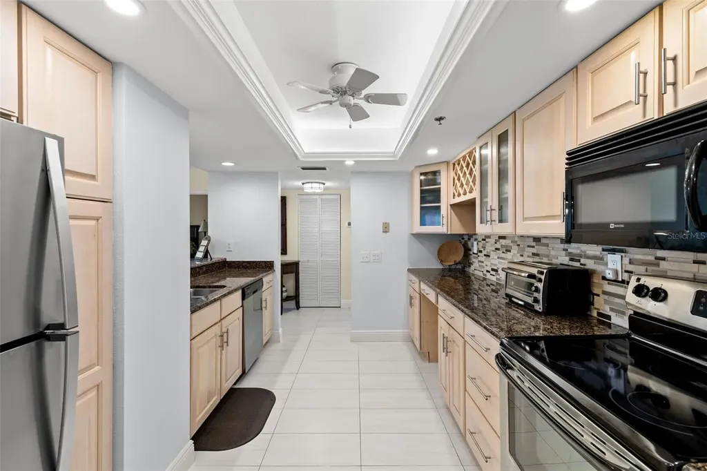6287 Bahia Del Mar Circle St Petersburg FL 33715