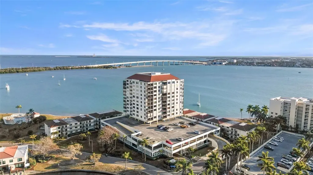 6287 Bahia Del Mar Circle St Petersburg FL 33715