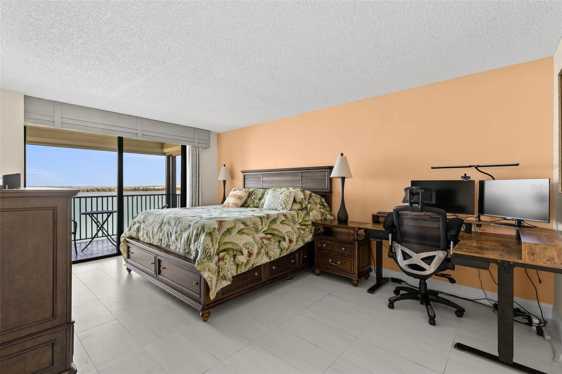6287 Bahia Del Mar Circle St Petersburg FL 33715