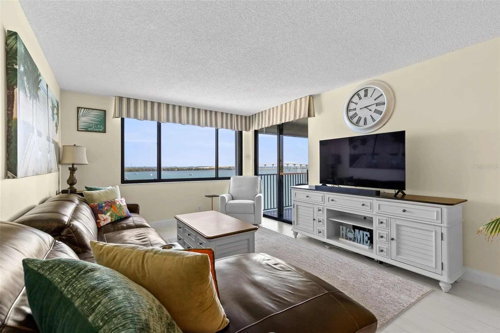 6287 Bahia Del Mar Circle St Petersburg FL 33715