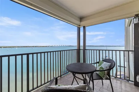 6287 Bahia Del Mar Circle St Petersburg FL 33715