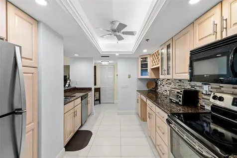 6287 Bahia Del Mar Circle St Petersburg FL 33715